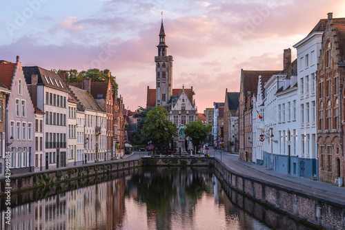 Scenery of Spiegelrei, a watercourse and street in the center of Bruges, Belgium.