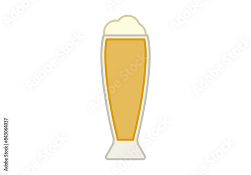 Vaso largo de cerveza en fondo blanco