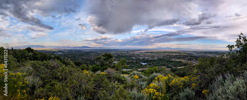 Cuadro en lienzo Summer Views of Great Western Trail Hiking Layton City Utah