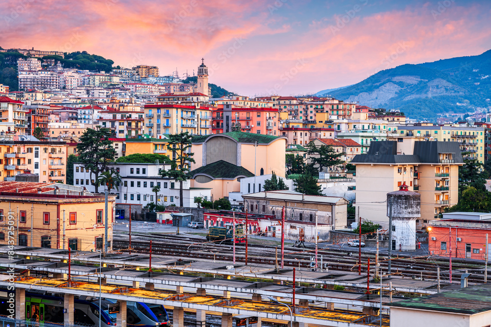 Obraz premium Salerno, Italy Cityscape at Dawn