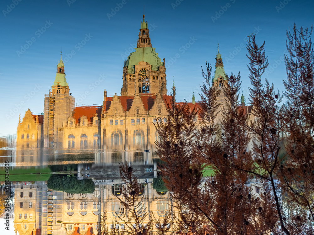 Fototapeta premium New Town Hall in the city Hanover.