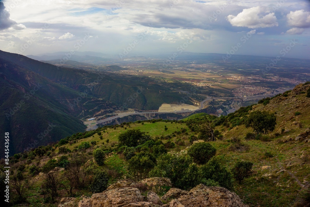 Naklejka premium Mitija Mountains 