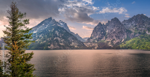 Jenny Lake Overlook at Grand Teton National Park 