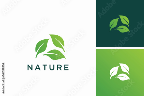 Green leaf recycle logo design template