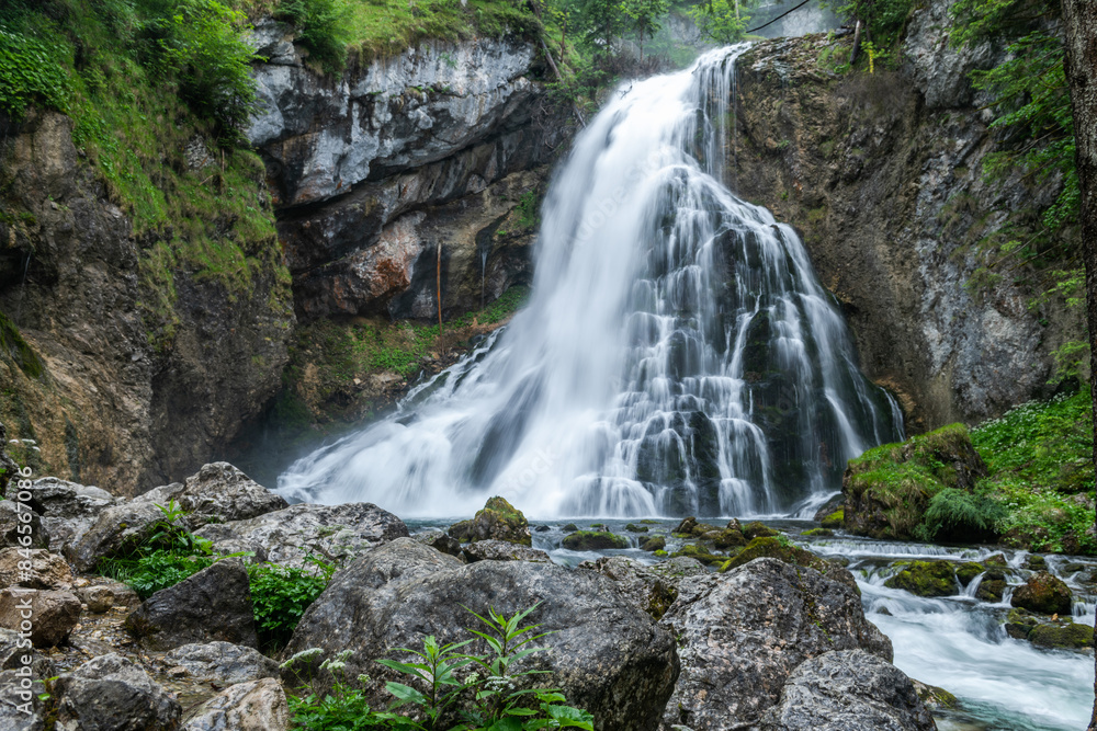 Exploring Gollinger Waterfall: Austria's Natural Treasure Exploring Gollinger Waterfall: Austria's Natural Treasure