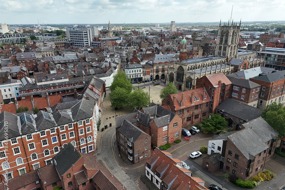 Obraz premium areal views of Hull Minster an Anglican Church formerly called Holy Trinity Church in Hull