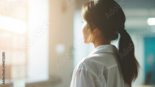 女, 女性, 女医, 医師, 看護師, 病院, ナース, 医療, 女性の後ろ姿, woman, female, female doctor, doctor, nurse, hospital, medical, woman back