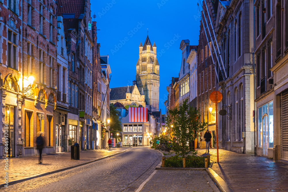Obraz premium The bell tower of St Salvators Cathedral located in Bruges, Belgium