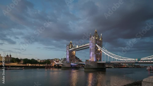tower bridge city