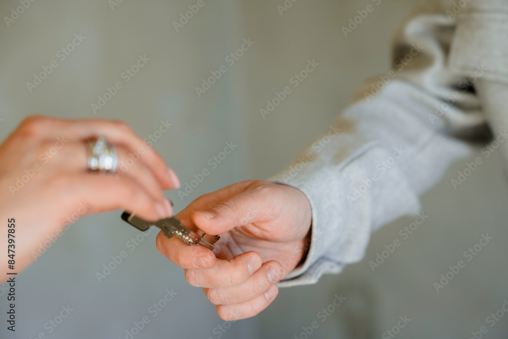 Handing over the keys to the apartment Handing over the keys to the apartment
