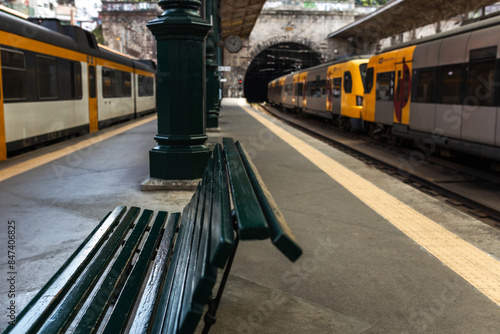 Train stopped at saint benedict station, Porto. photo