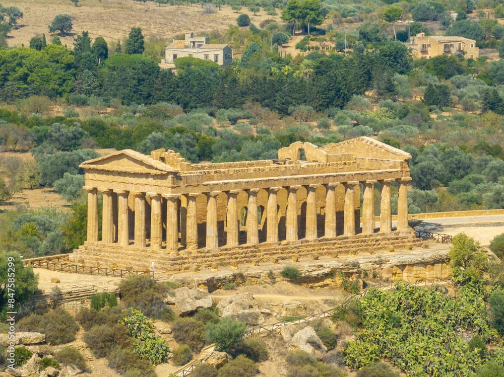Fototapeta premium Valley of the Temples - Agrigento, Sicily, Italy