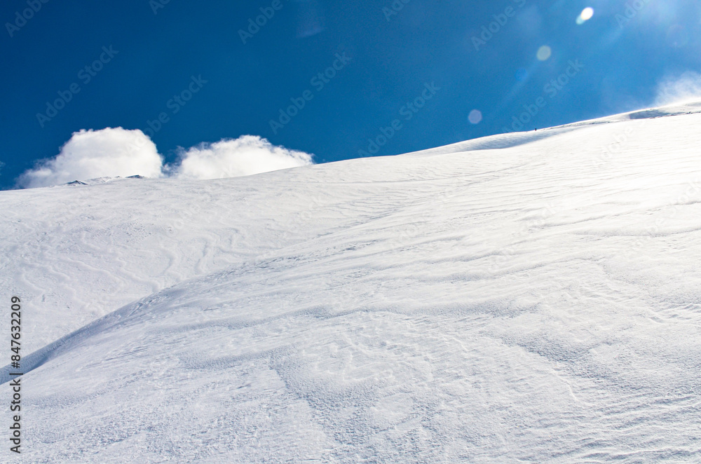 fresh powder on the slopes of Myler Mountain Resort (Yeghipatrush, Armenia) fresh powder on the slopes of Myler Mountain Resort (Yeghipatrush, Armenia)