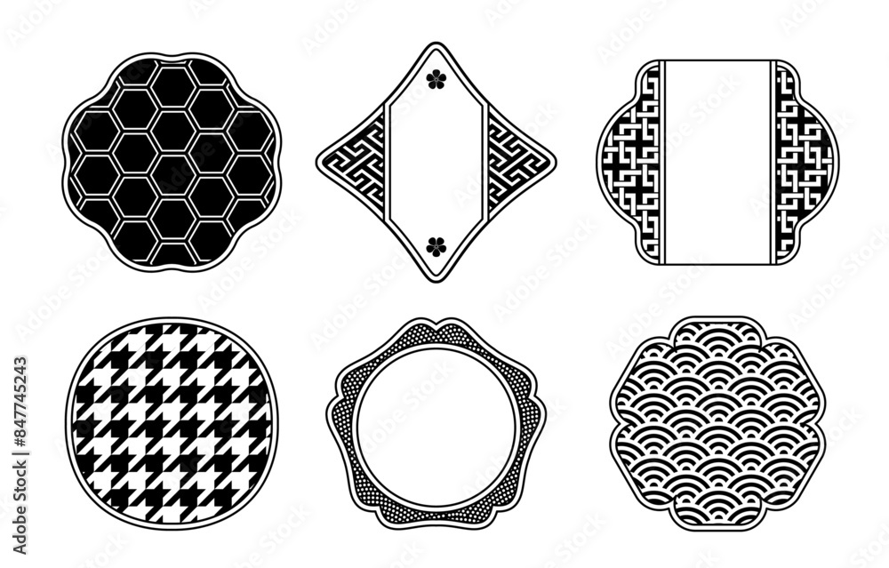 A label set with a Japanese retro vintage design.Transparent background.