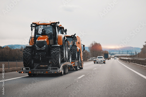 Photography Heavy Lift Flatbed Truck Towing Tracktor For Agricultural Purposes