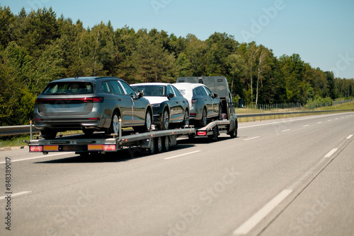 Utility Vehicle Truck Car Carrier International Dealership