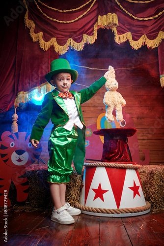 Canvas Print magic in circus