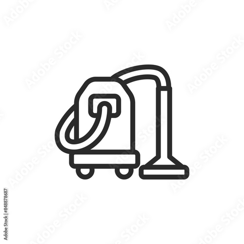 Wet and dry vacuum cleaner, linear style icon. versatile home cleaning, vacuuming both wet and dry surfaces. Editable stroke width.