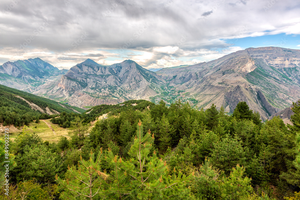 Naklejka premium Landscape of the Caucasian mountains in Dagestan