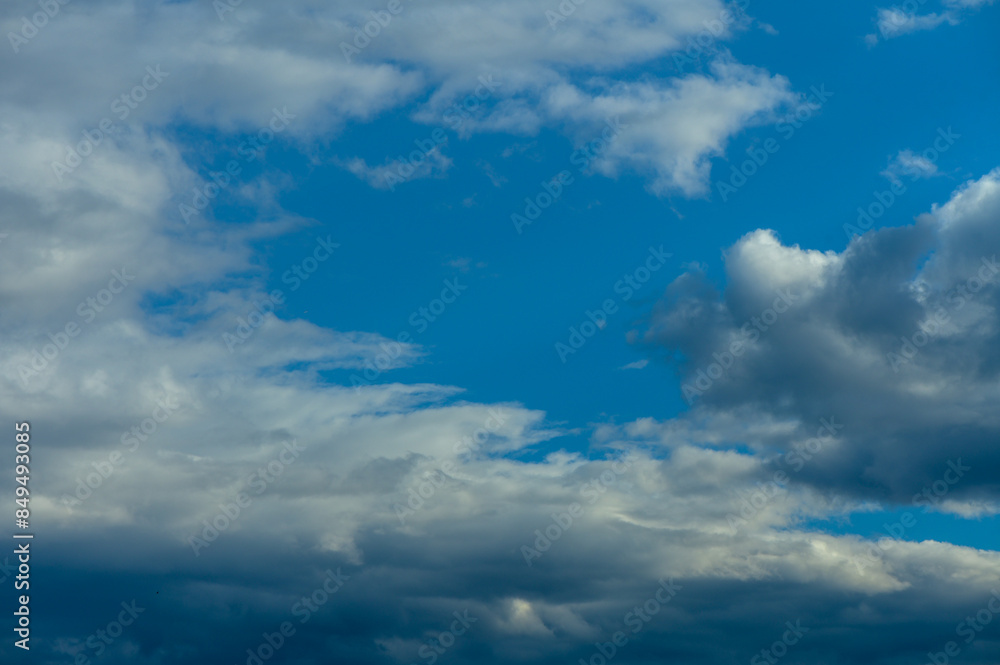 Obraz premium Beautiful scenic gradient sky between hot and cool tone of twilight sky with a cloud.