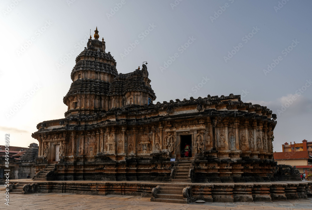 Fototapeta premium Sri Sharadamba Temple is a famous Hindu temple dedicated to Goddess Sharadamba in the holy city of Sringeri. Karnataka, India.