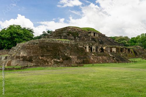 Parque Arqueológico Tazumal, El Salvador. Tazumal Archeological Park