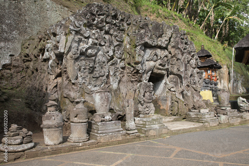 Obraz na płótnie Beautiful view of Fountains in Goa Gajah in Bali Island, Indonesia
w salonie