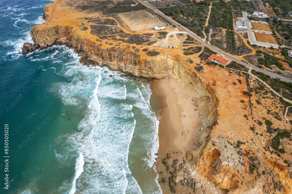 Φωτογραφία Aerial View of Sagres Cliffs and Beach in Algarve, Portugal