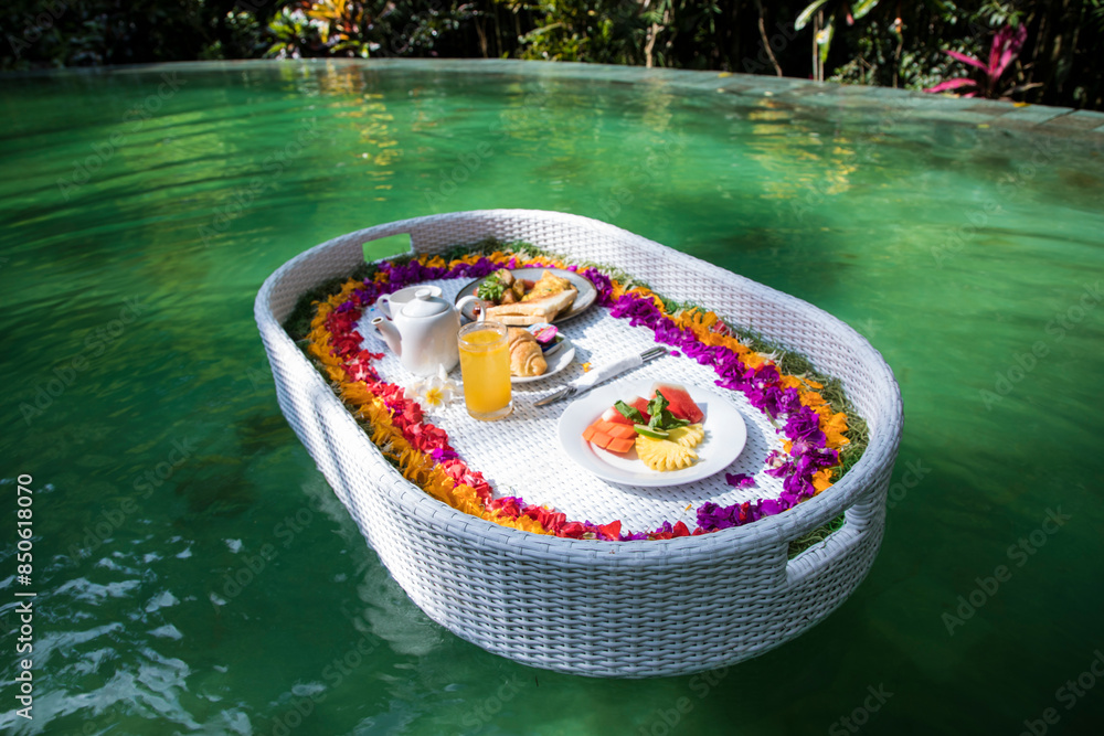 Beautiful view of the breakfast in a swimming pool