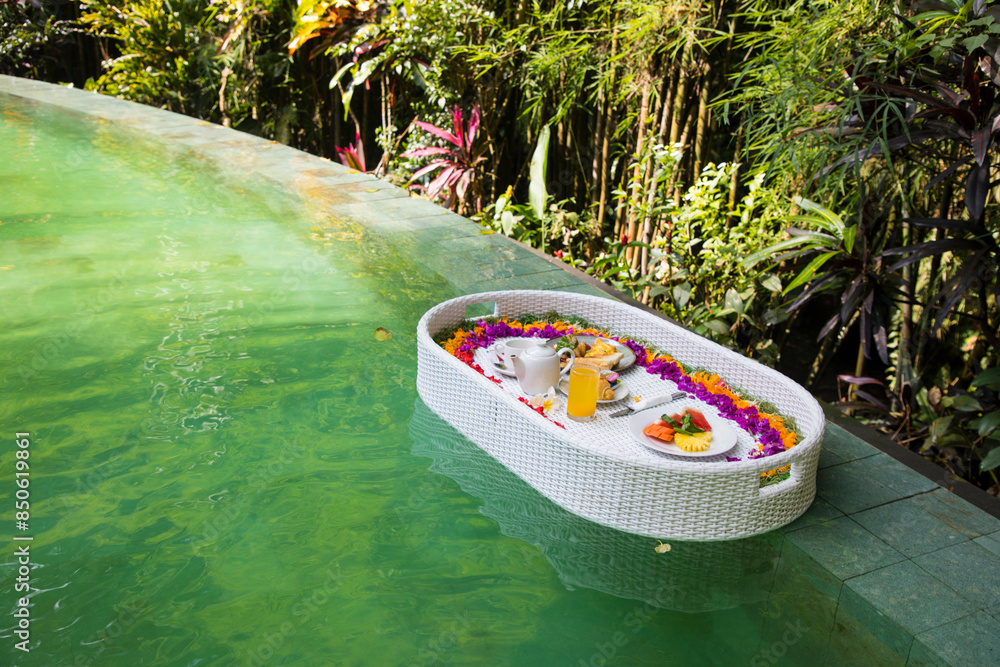Beautiful view of the breakfast in a swimming pool