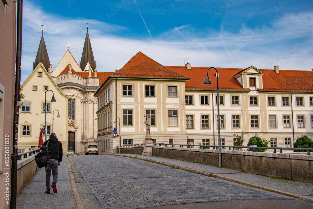 Obraz premium eichstätt, beautiful summer city view, germany architecture