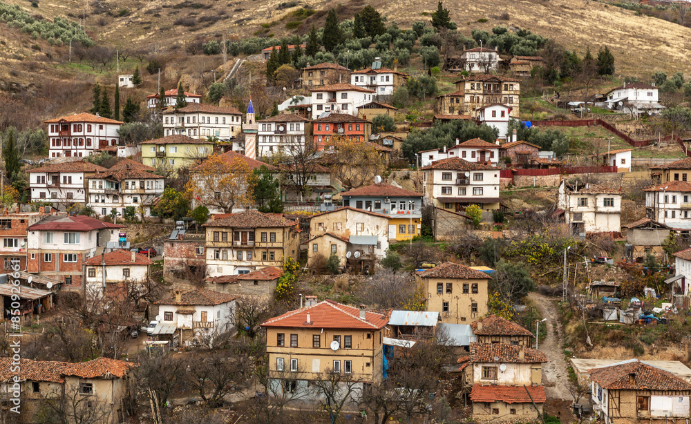 Adobe houses of cultural value in the villages of Bursa Iznik Adobe houses of cultural value in the villages of Bursa Iznik
