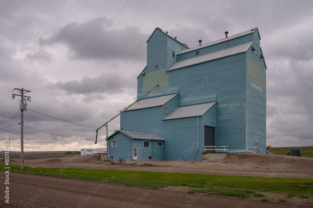 Old grain elevator in the town of Arrowwood Alberta. Old grain elevator in the town of Arrowwood Alberta.