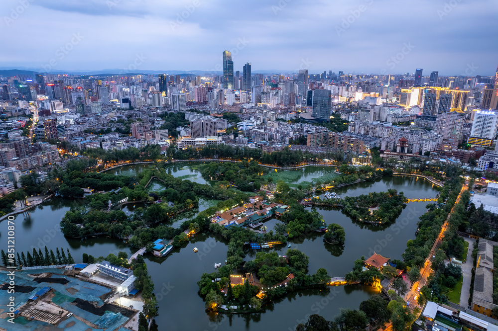 Fototapeta premium Aerial View of Urban Park at Dusk