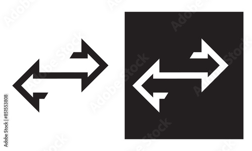 Transfer arrows icon set. compare or exchange vector symbol. swap, flip or change sign. two way data trade icon.. isolated on white background.. EPS 10/AI