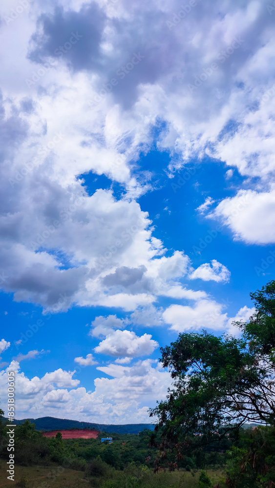 Obraz premium blue sky and clouds