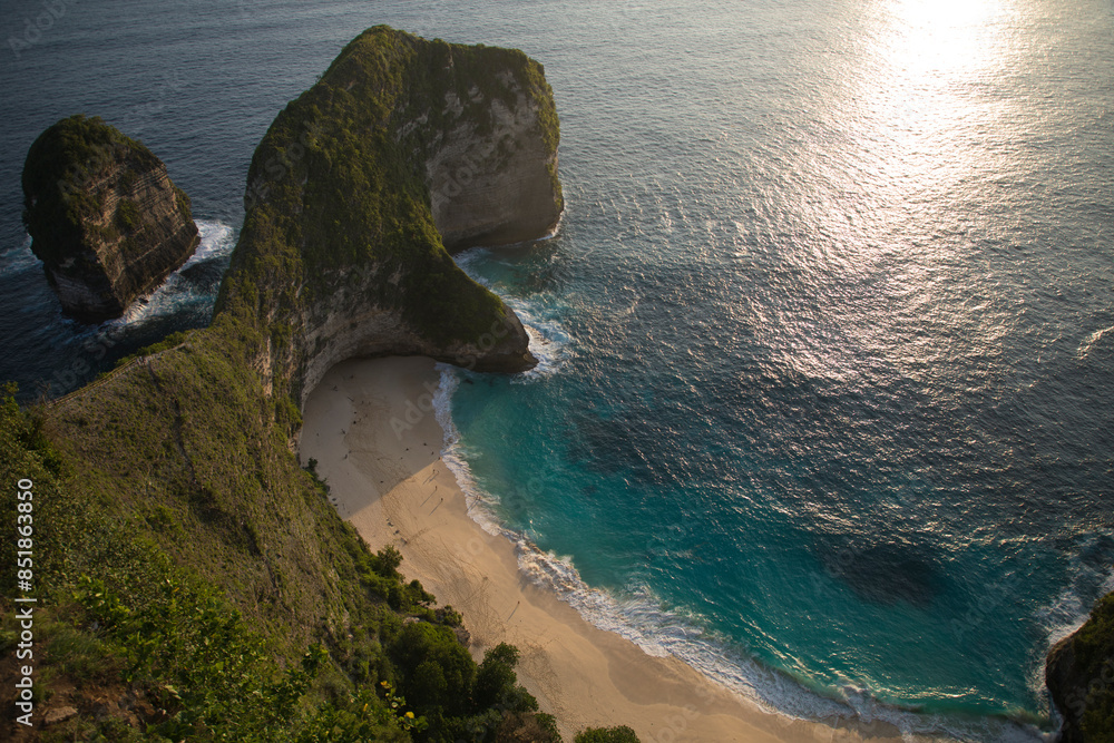 Beautiful view of Kelingking Beach on Nusa Penida island, Indonesia