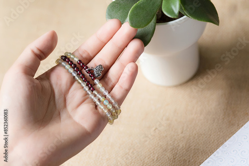 Exquisite women's agate bracelet and bracelet