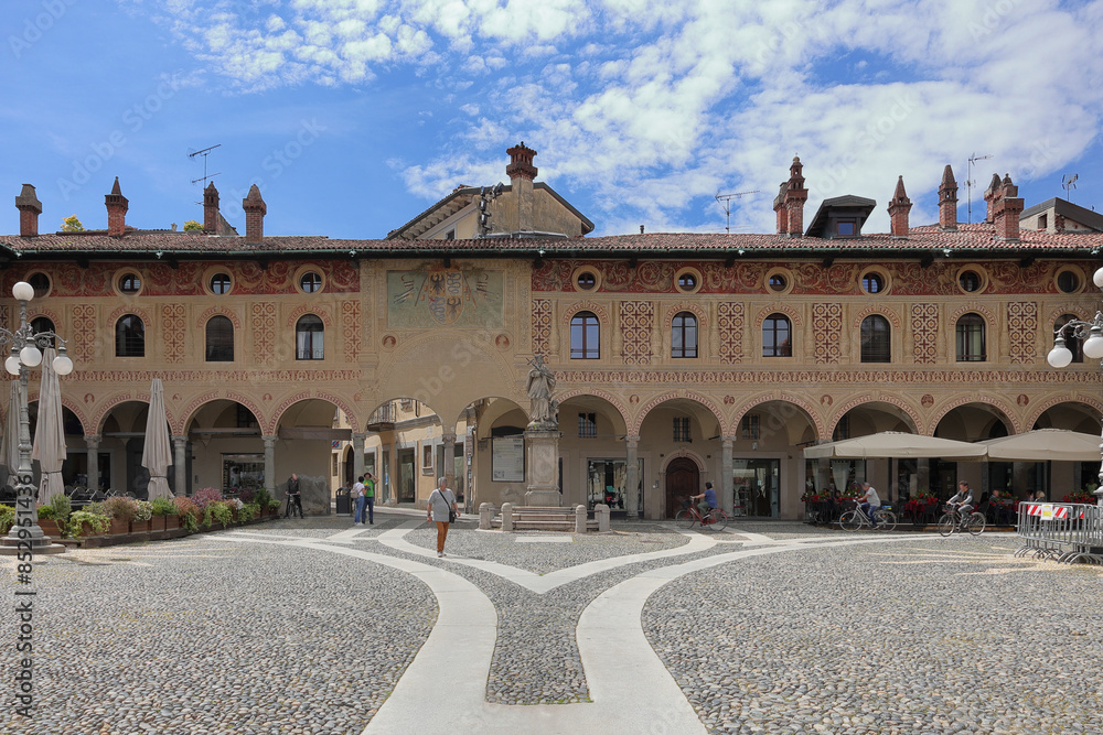 Fototapeta premium ducal square and old buildings in vigevano city in italy 