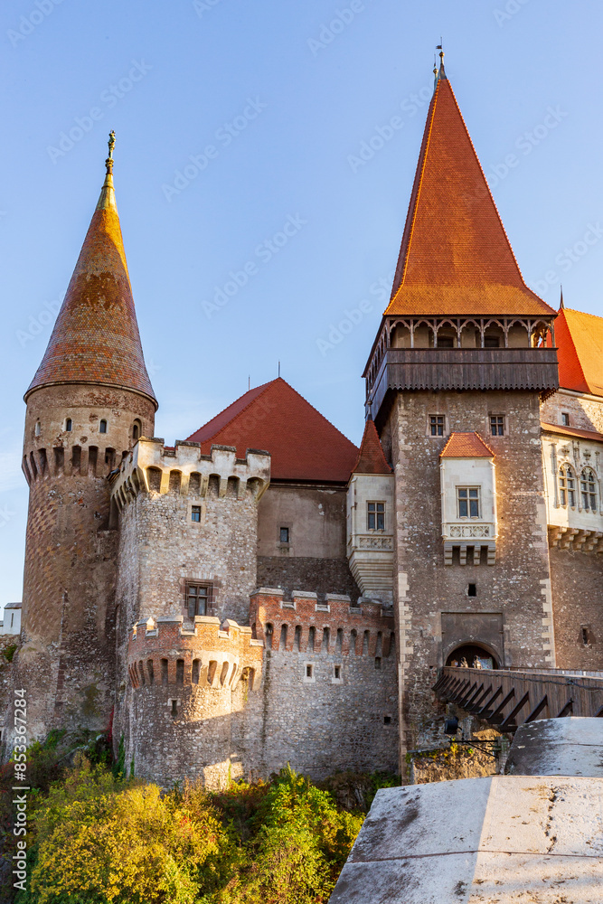 Fototapeta premium Europe, Romania, Hunedoara. Corvin Castle, Gothic-Renaissance castle, one of the largest castles in Europe.