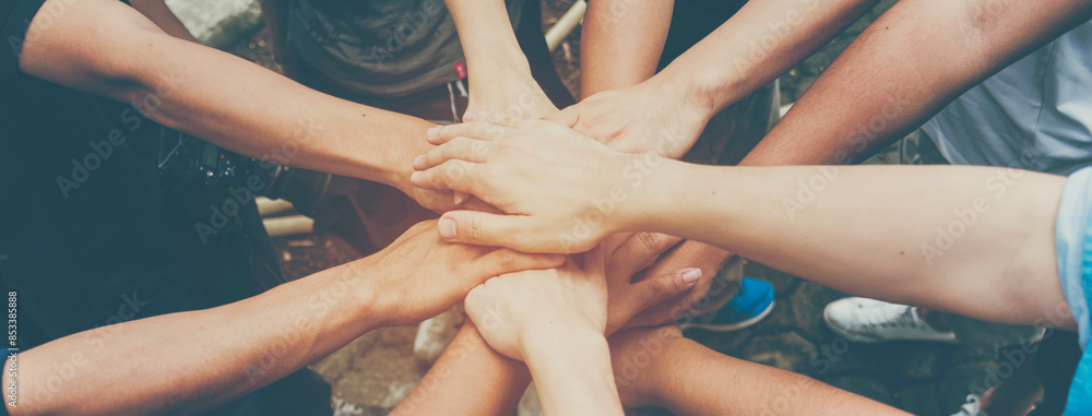 © aFotostock - Banner diversity solidarity team multiethnic Partners hands together teamwork. Group of multiracial meetings joins hands together. Panorama Diversity people hands join empower trust team solidarity © aFotostock - Banner diversity solidarity team multiethnic Partners hands together teamwork. Group of multiracial meetings joins hands together. Panorama Diversity people hands join empower trust team solidarity