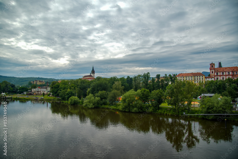 Fototapeta premium Leitmeritz Litomerice Tschechien und Fluss Elbe
