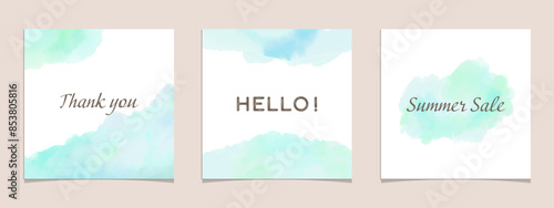 水色の水彩で描いた正方形フレームセット　SNSポスト、ベクターイラスト、コピースペース