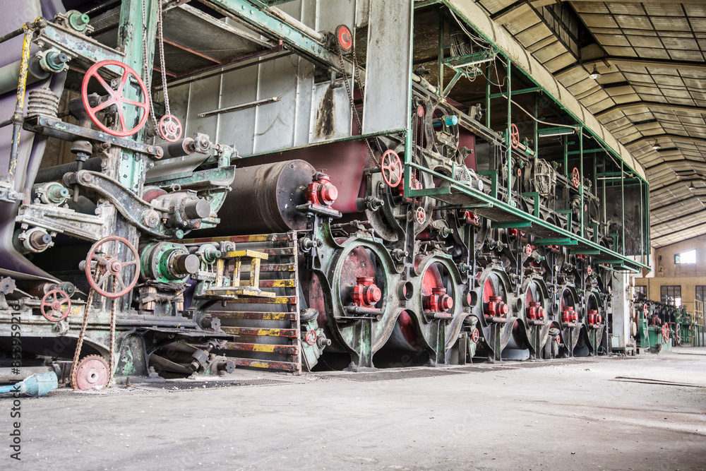 Naklejka premium The large industrial machines of the past are outdated.