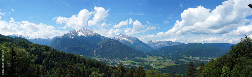 Fototapeta premium Panorama Berchtesgadener Land mit Watzmann und Hochkalter