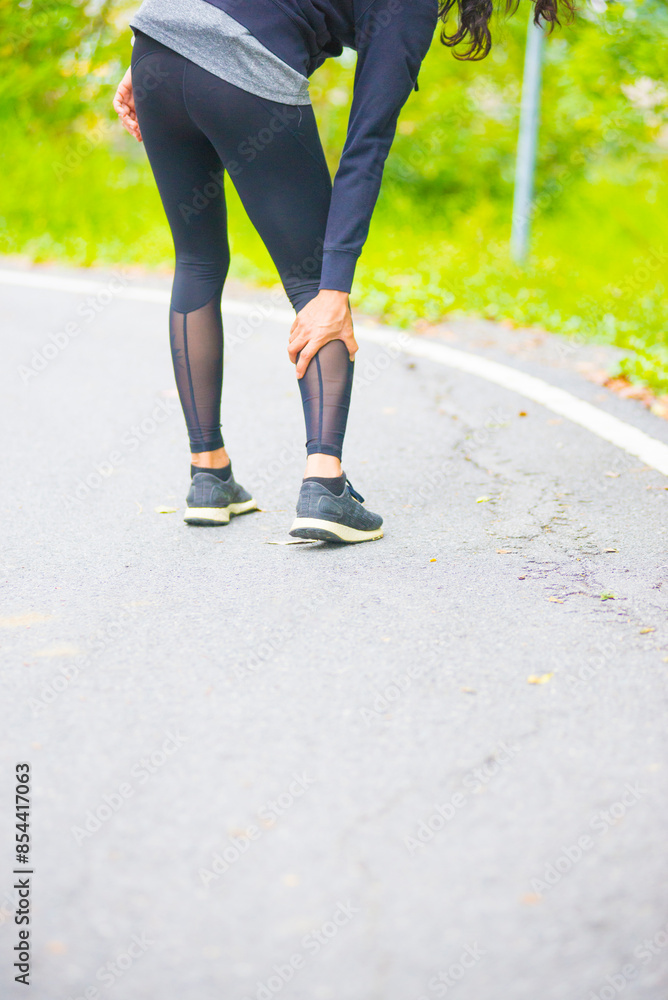 Injuries to muscles and joints during exercise.body Injuries to muscles and joints during exercise.body