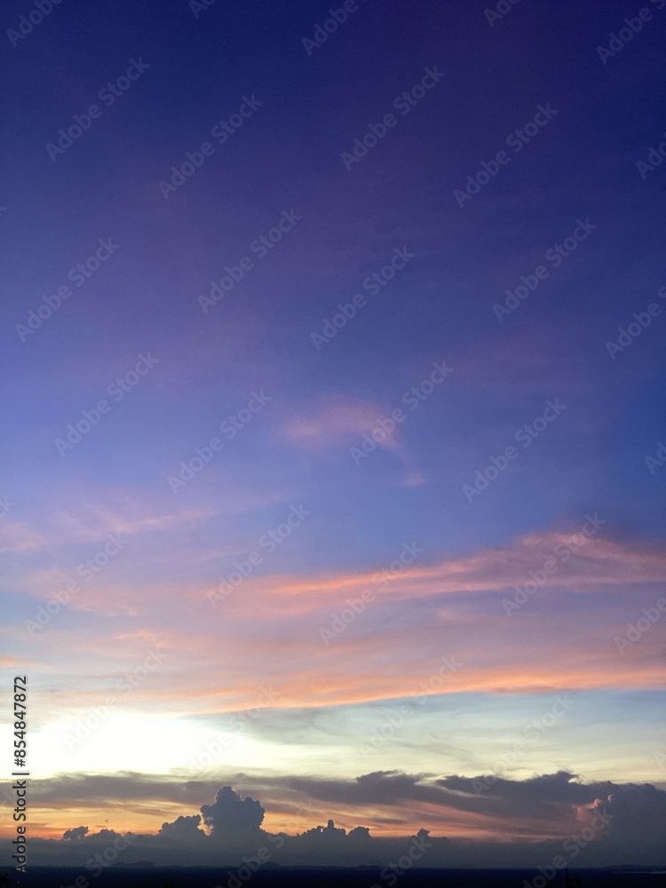 Fototapeta premium sunset over the ocean