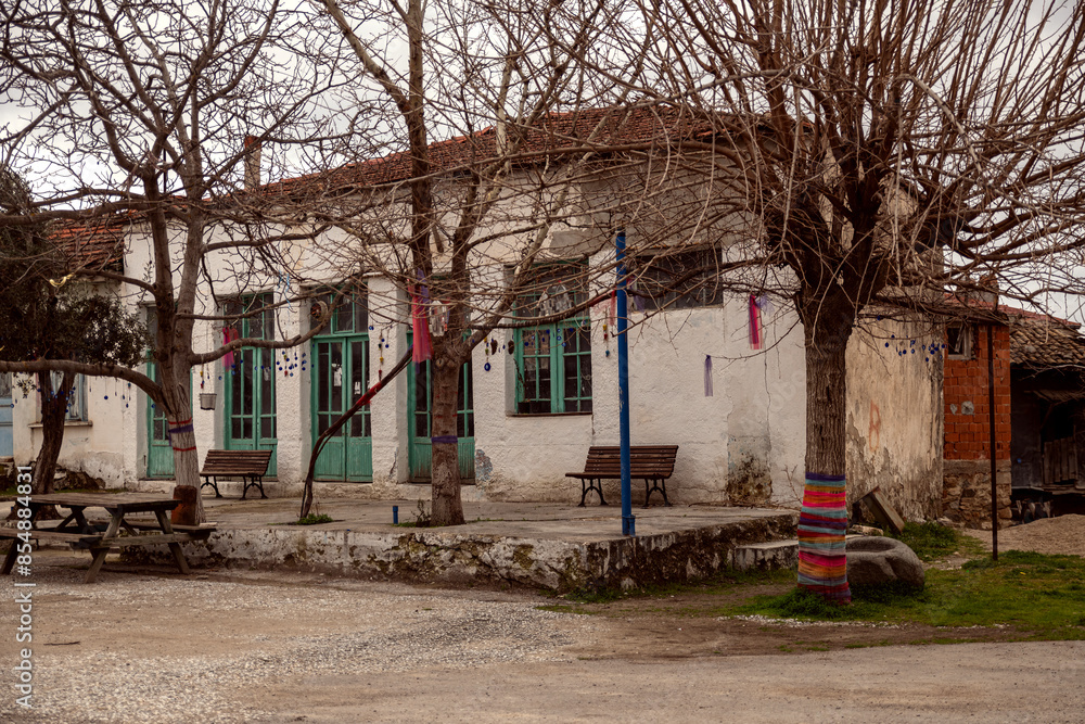 Attouda and Hisar Village have gained the identity of an open-air museum with structures and artifacts from the Hellenistic, Roman, Byzantine, Seljuk, Ottoman and Republican Periods. Attouda and Hisar Village have gained the identity of an open-air museum with structures and artifacts from the Hellenistic, Roman, Byzantine, Seljuk, Ottoman and Republican Periods.