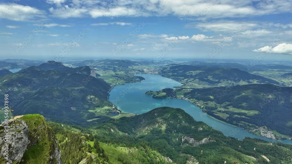 Salzkammergut, Österreich: Der Mondsee im Zeitraffer Salzkammergut, Österreich: Der Mondsee im Zeitraffer