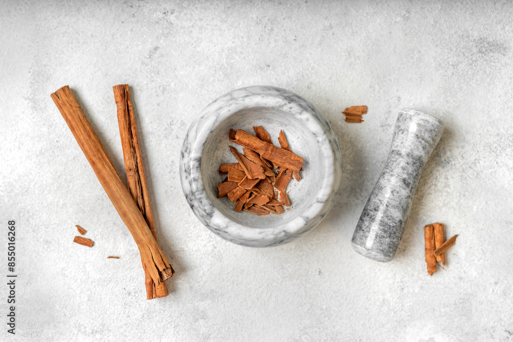 cinnamon, spice, mortar, pestle, light, background, food, healthy, antioxidant, diet, nutrition, ingredient, kitchen, cuisine, cooking, bowl, medicine, grind, preparation, crush, grinding, marble, pha